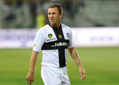 Amichevoli: Cassano ispira, Amauri segna