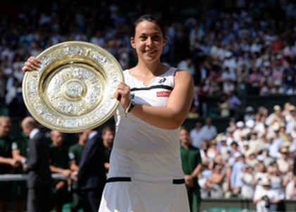 Tennis, il dilemma della Bartoli: torna a giocare?