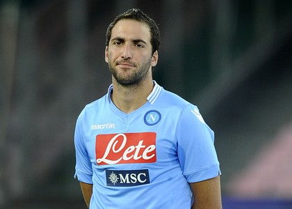 Amichevole: Higuain stende il Benfica