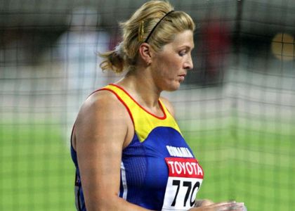 Mondiali atletica: Semenova, naso rotto e addio finale