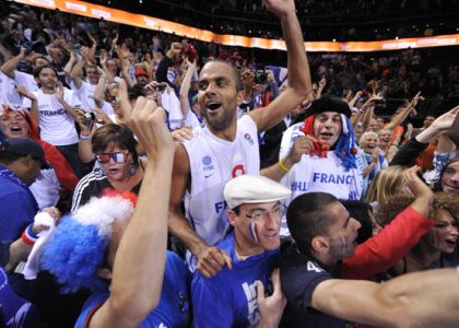 Basket, Europei 2015: Grecia ko, la semifinale è Francia-Spagna