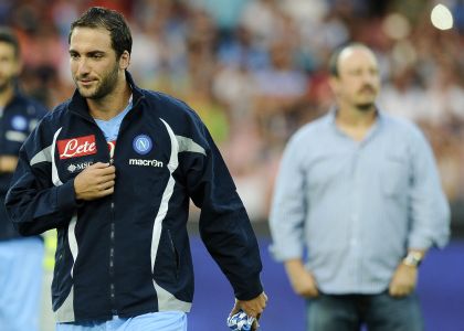 Napoli: Higuain non si allena e lascia il ritiro