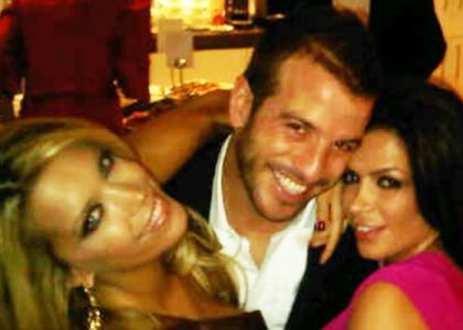 Van der Vaart, menage à trois con Sylvie e Sabia. Video