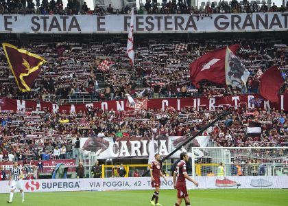 Torino-Parma: pallonata in faccia, ferito medico granata