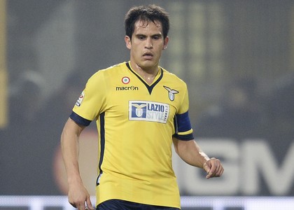 Lazio, infortunio al ginocchio per Ledesma