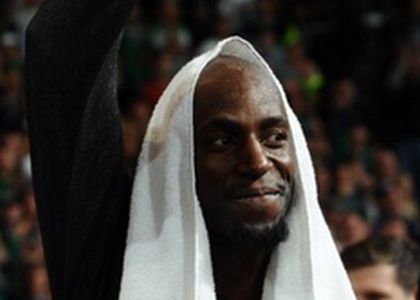 Nba: Pierce-Garnett, ritorno vincente a Boston