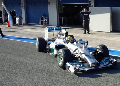 F1, test Bahrain: vola Hamilton, sesto Raikkonen