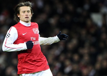 Premier: l'Arsenal riparte, il Qpr si arrende