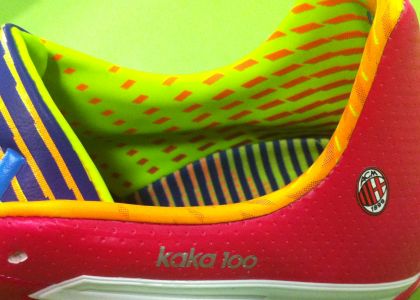 Milan, scarpe speciali per Kakà. Foto