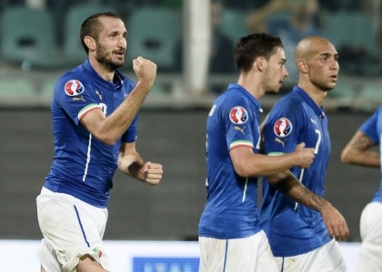Euro 2016, qualificazioni: fa tutto Chiellini, Italia col brivido