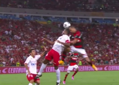 Brasile: scontro aereo, frattura cranica. Video