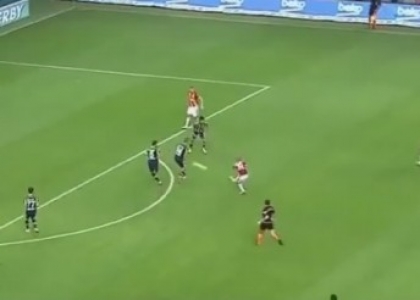 Turchia: Sneijder show, due perle nel derby. Video