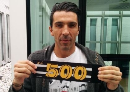 Juventus, eterno Buffon: col Genoa fa 500 in bianconero