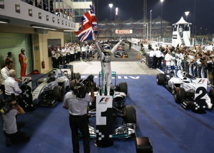 F1, Gp Abu Dhabi: Hamilton, trionfo e titolo