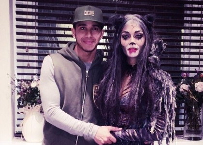 Gossip: Hamilton celebra la 'gattina' Scherzinger. Foto