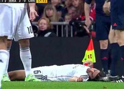 Real Madrid, che paura! Khedira sviene in campo. Video