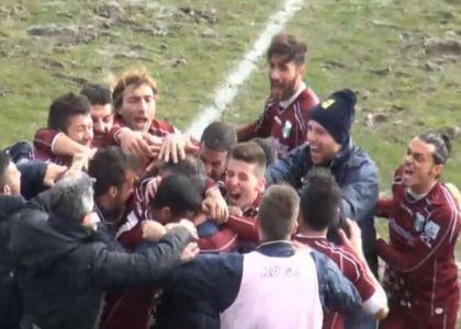 Lega Pro: incredibile Vigor Lamezia, gol da 75 metri. Video