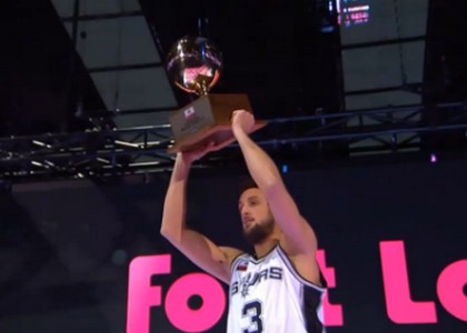 Nba, gara da 3 punti: vince Belinelli. Video