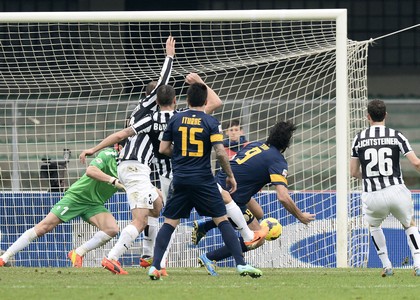 Serie A: Juventus bloccata, senza reti il derby di Roma