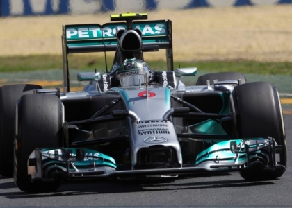 F1, Gp Abu Dhabi: Rosberg in pole, Hamilton secondo