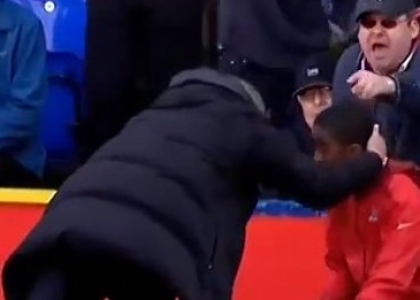 Il Chelsea perde, Mourinho litiga col raccattapalle. Video