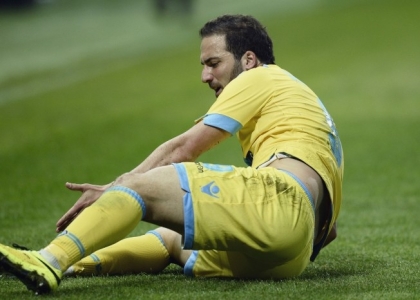 Napoli, infortunio per Higuain: salta l'Udinese