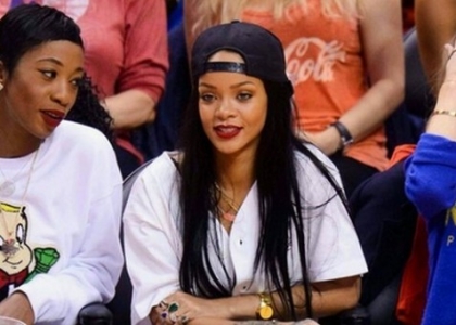 Rihanna pazza per l'Nba, ma lo steward non la fa entrare