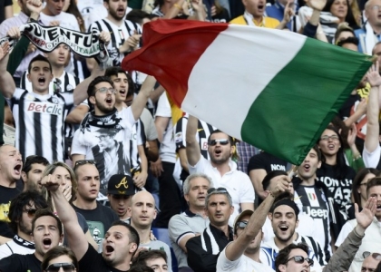 Juventus: Conte lascia, la rabbia dei tifosi