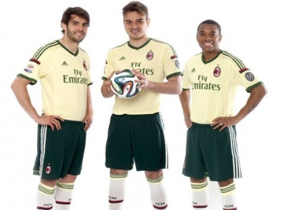Milan, presentate le maglie della stagione 2014/15