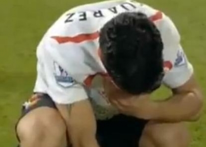 Suicidio Liverpool: Suarez scoppia in lacrime. Video