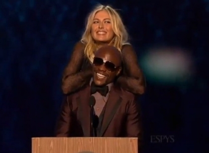 Espys: Sharapova mette ko Mayweather. Video