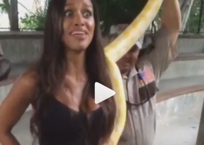 Balotelli e Fanny, disavventura in vacanza. Video