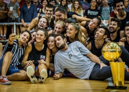 Nba: Milano e Torino pazze di Belinelli. Foto