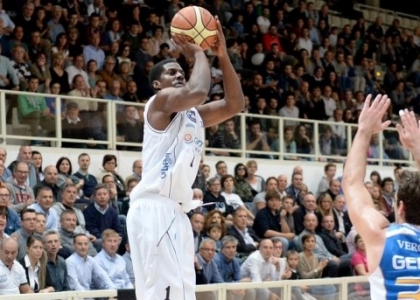 Basket, Serie A: Trento-Pesaro 77-65, gli highlihgts. Video