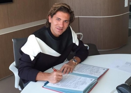 Milan: Cerci mette la firma sul contratto
