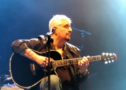 La musica italiana piange Pino Daniele