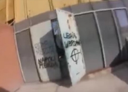 Napoli, San Paolo violato da tifoso del Legia Varsavia. Video