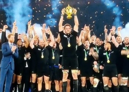 Rugby, Mondiali 2015: orgoglio Australia, ma la coppa va agli All Blacks