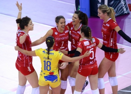 Volley, playoff A1 femminile: Busto Arsizio e Firenze volano ai quarti