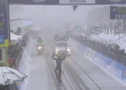 Tirreno-Adriatico 2015, 5a tappa: Quintana domina sotto la neve