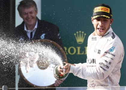 F1, Gp Australia: dominio Hamilton, Vettel sul podio