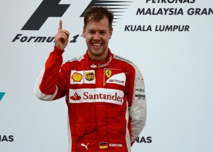 F1, Gp Malesia: Vettel da leggenda, la Ferrari torna al trionfo