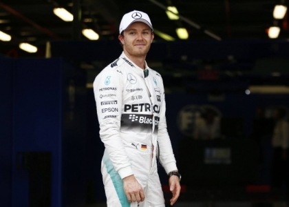 F1, GP Ungheria: Rosberg in pole sotto il diluvio, quinto Vettel