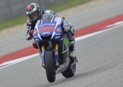 MotoGP, Spagna: Lorenzo in pole, Rossi quinto