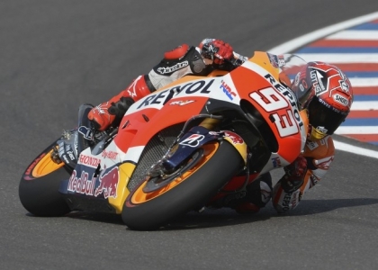 MotoGP, Francia: Marquez in pole, Rossi settimo