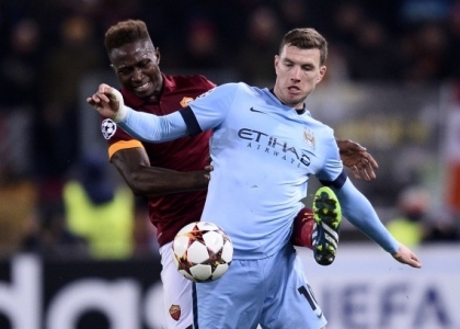 La Roma cerca una punta: Dzeko e Bacca in pole