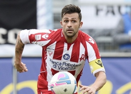 Serie B: Vicenza-Frosinone 2-1, gol e highlights. Video