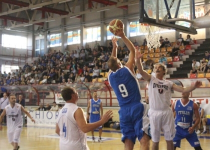 Maxibasket: azzurri Over 40 vincono e divertono