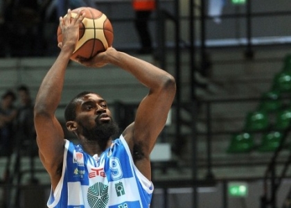 Basket, Serie A: Lawal squalificato per gara 1 di finale