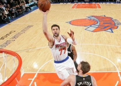 Nba: niente Kings, Bargnani firma con Brooklyn